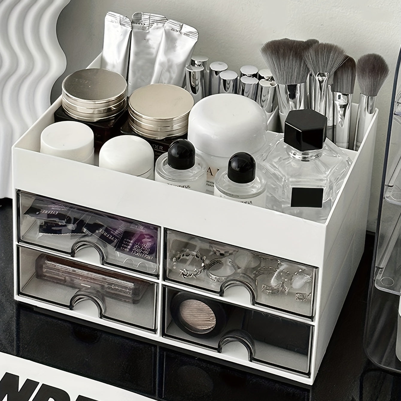 DANIELLE Makeup Organizer for Makeup Brush/Skincare Products