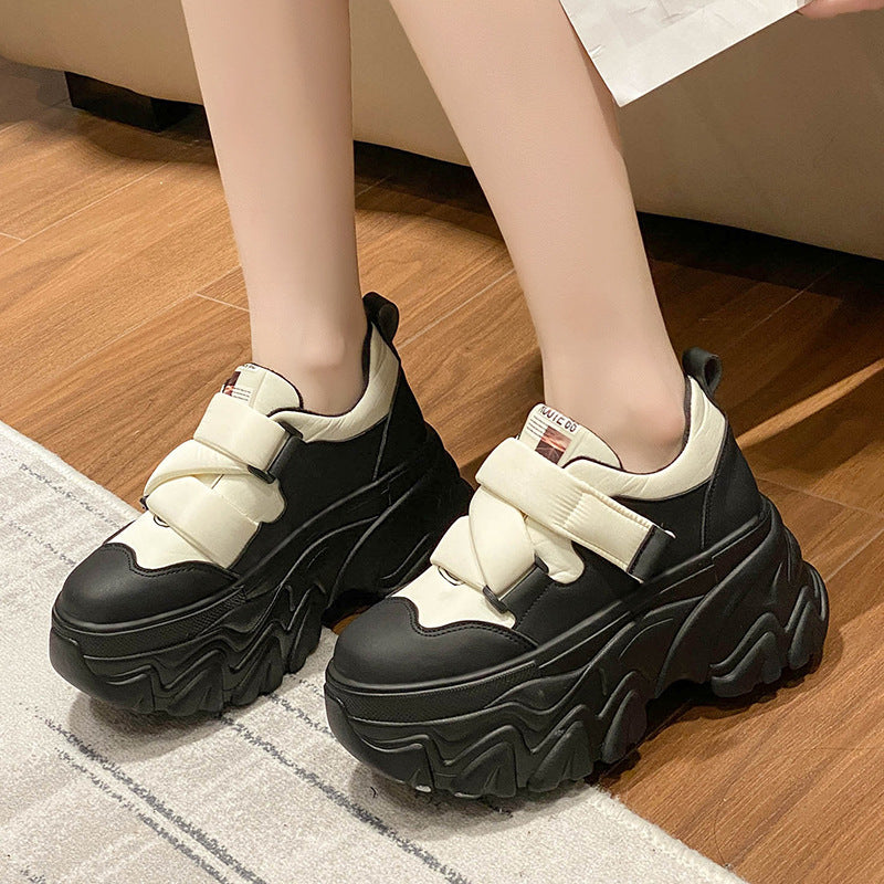 JENNIE Waver Platform Sneakers